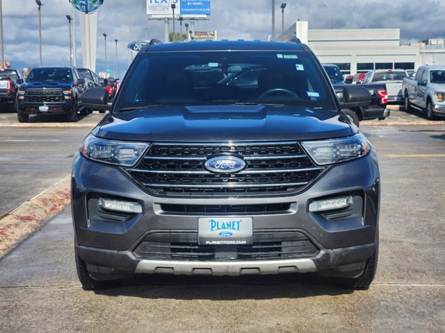 2020 Ford Explorer XLT 2