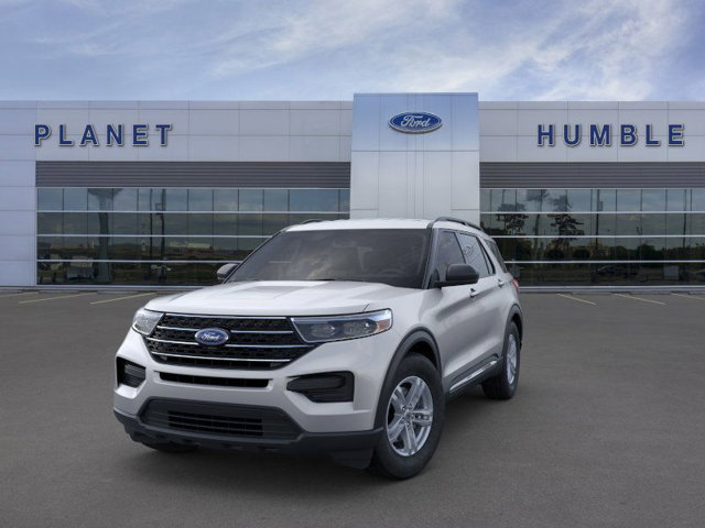 2024 Ford Explorer XLT 2