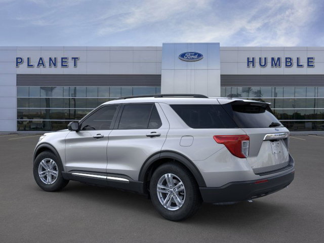 2024 Ford Explorer XLT 4