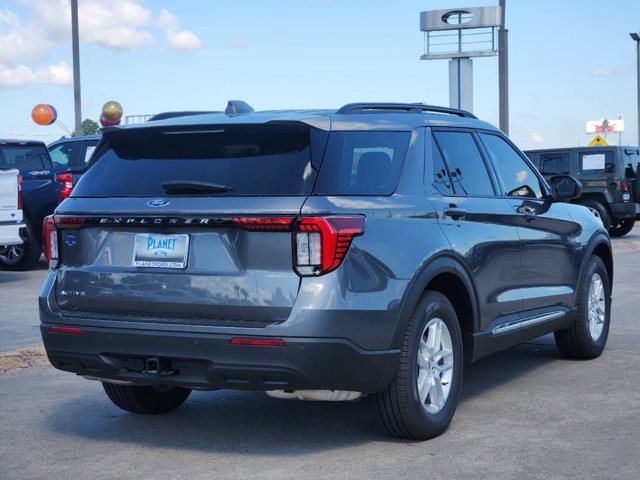 2025 Ford Explorer Active 4