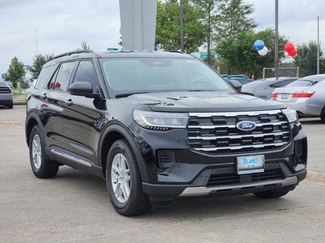 2025 Ford Explorer Active 2