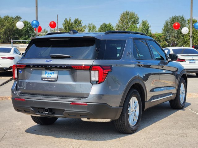 2025 Ford Explorer Active 4