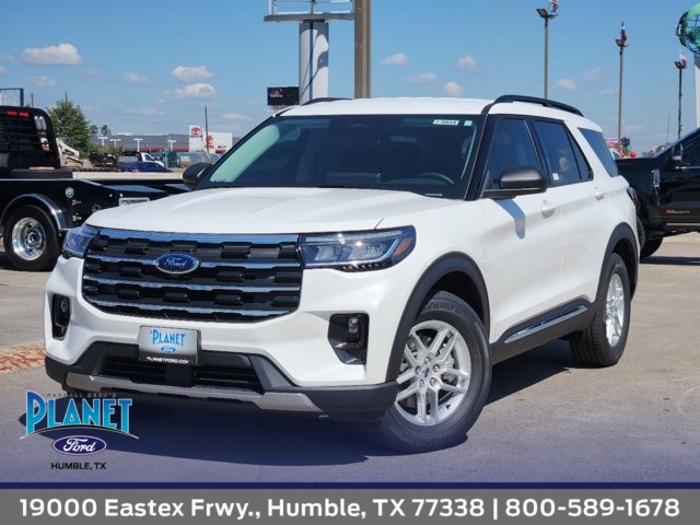 2025 Ford Explorer Active 1