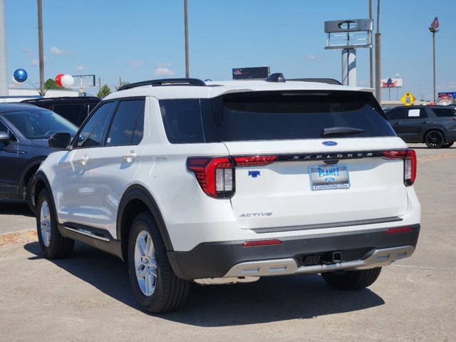 2025 Ford Explorer Active 3