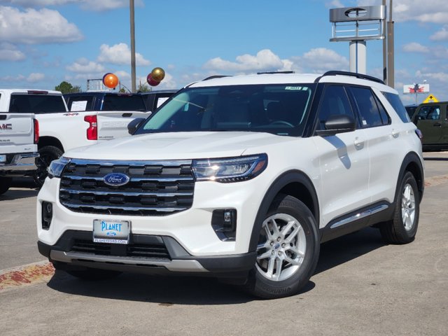 2025 Ford Explorer Active 2