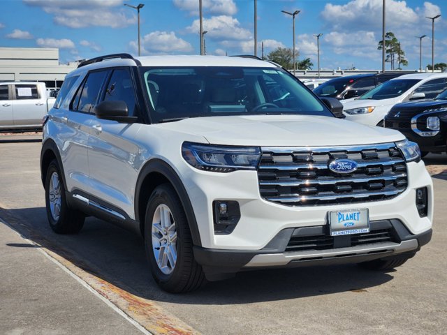 2025 Ford Explorer Active 3