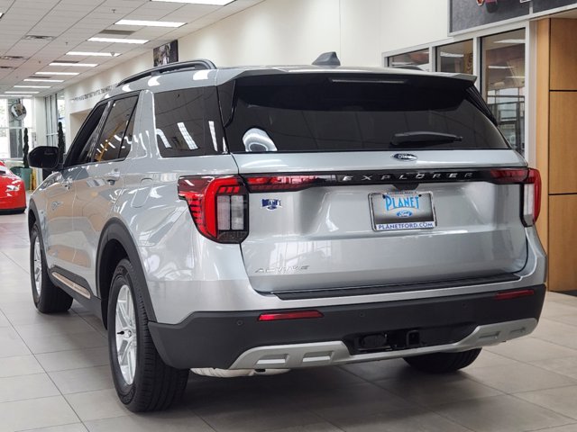 2025 Ford Explorer Active 3