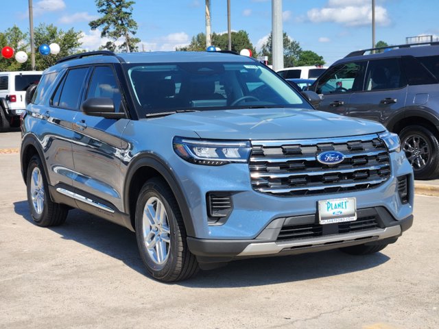 2025 Ford Explorer Active 2