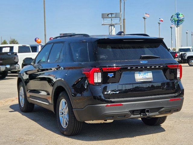 2025 Ford Explorer Active 3