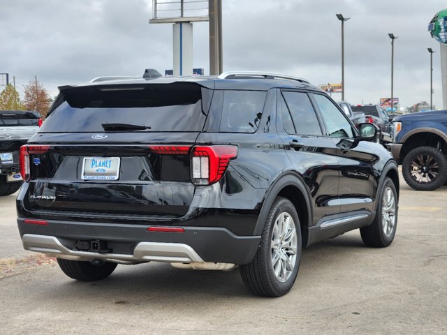 2025 Ford Explorer Platinum 3