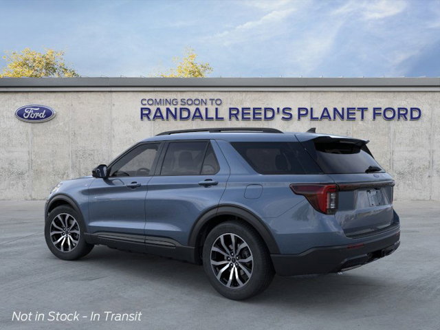 2025 Ford Explorer ST-Line 4