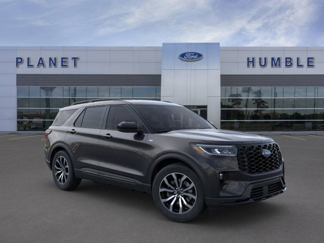 2025 Ford Explorer ST-Line 7