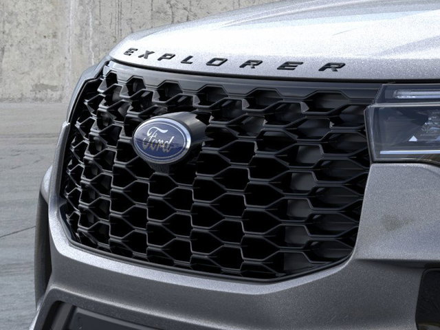 2025 Ford Explorer ST-Line 17