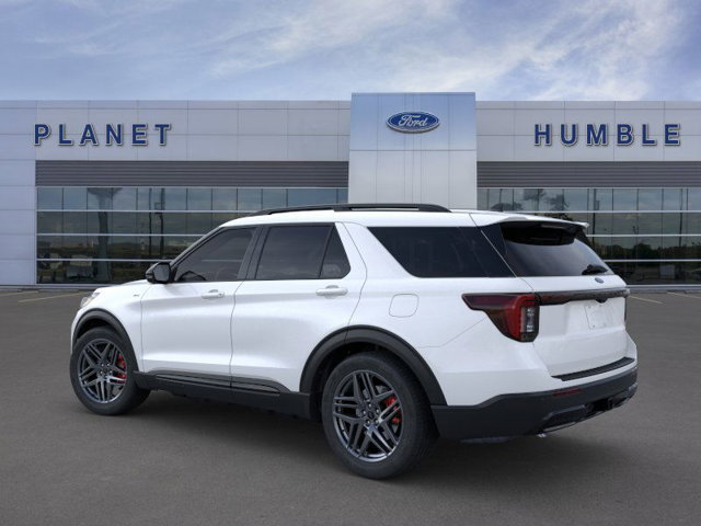 2025 Ford Explorer ST-Line 4