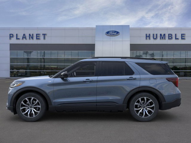 2025 Ford Explorer ST-Line 3