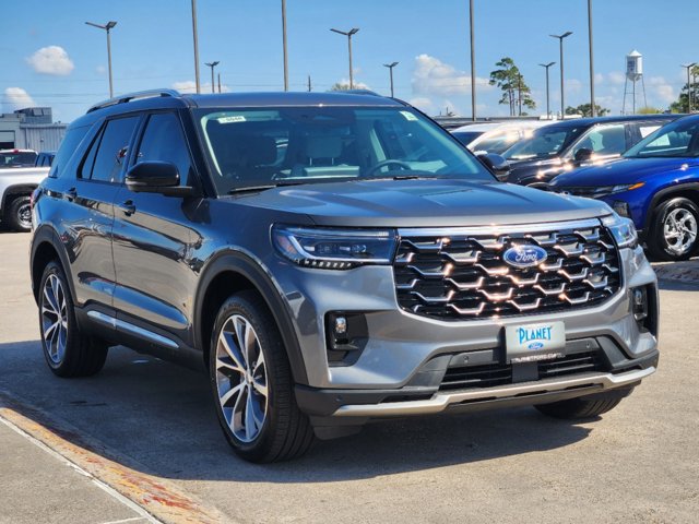 2025 Ford Explorer Platinum 2