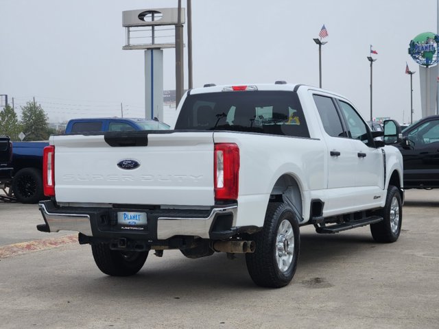 2023 Ford Super Duty F-250 SRW XLT 4