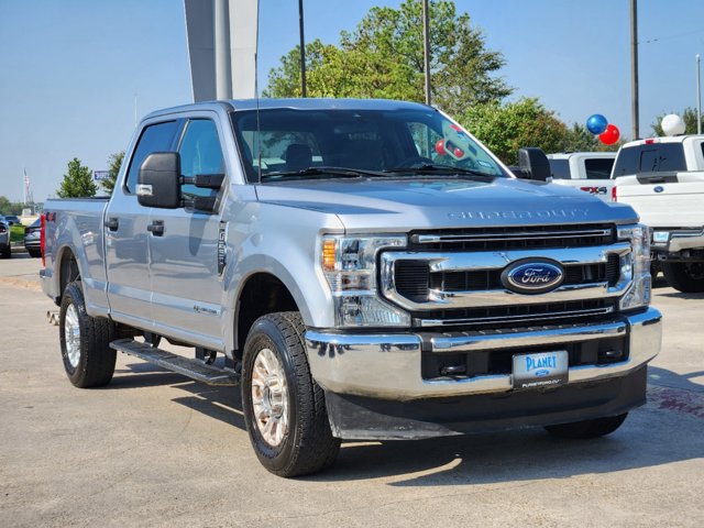 2022 Ford Super Duty F-250 SRW XLT 3