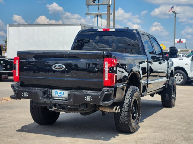 2023 Ford Super Duty F-250 SRW LARIAT 6