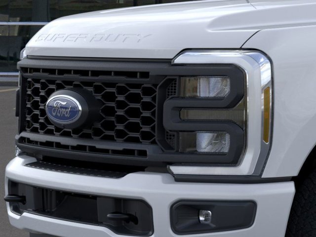 2024 Ford Super Duty F-250 SRW XL 17