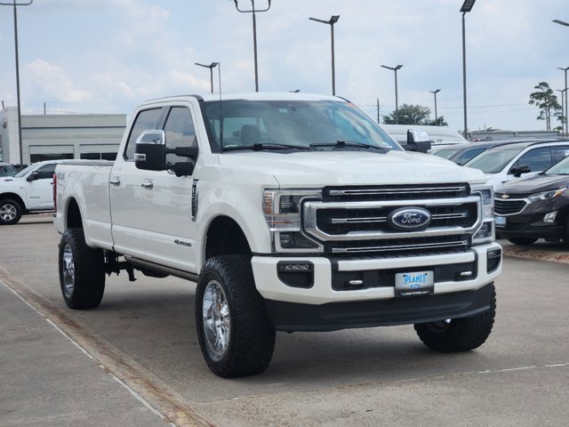 2022 Ford Super Duty F-250 SRW Platinum 3