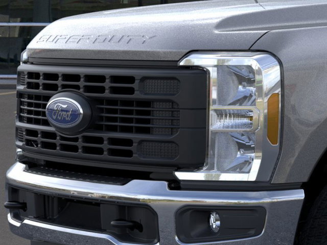 2024 Ford Super Duty F-350 DRW XL 17