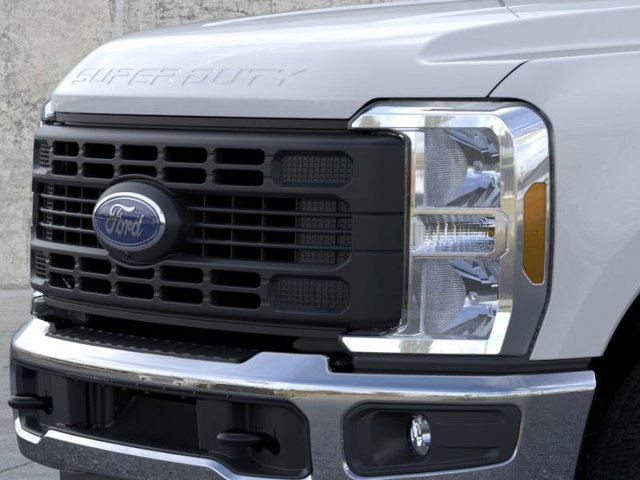 2024 Ford Super Duty F-350 DRW XL 17