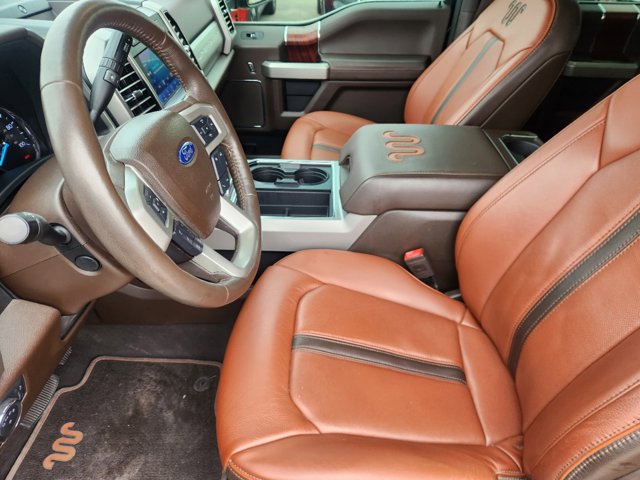 2020 Ford Super Duty F-450 DRW King Ranch 10