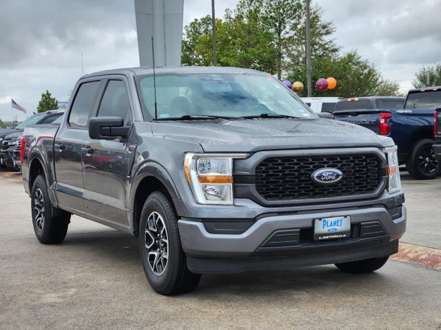 2022 Ford F-150 XL 3