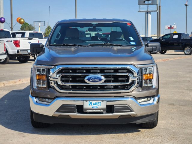 2021 Ford F-150 XLT 2