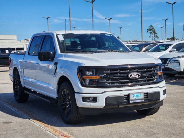 2024 Ford F-150 XLT 2