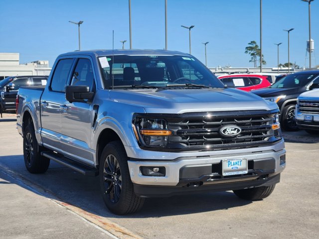 2024 Ford F-150 XLT 2