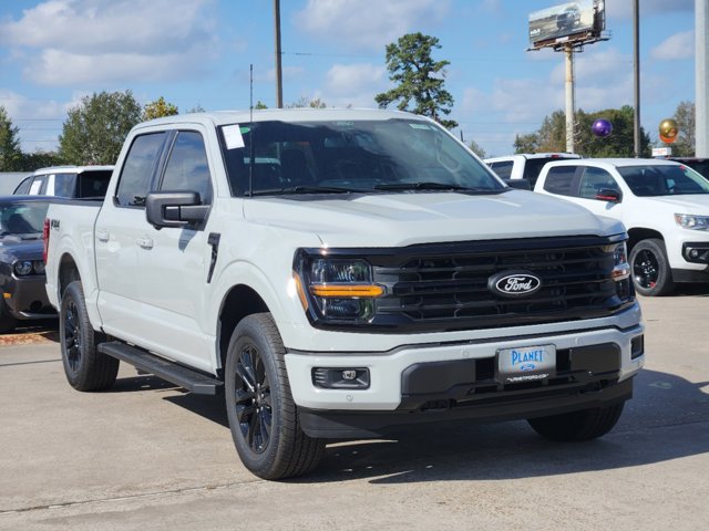 2024 Ford F-150 XLT 2