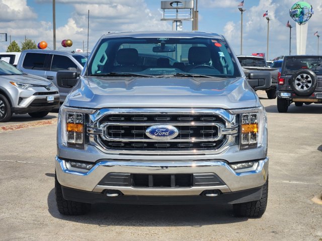 2021 Ford F-150 XLT 2