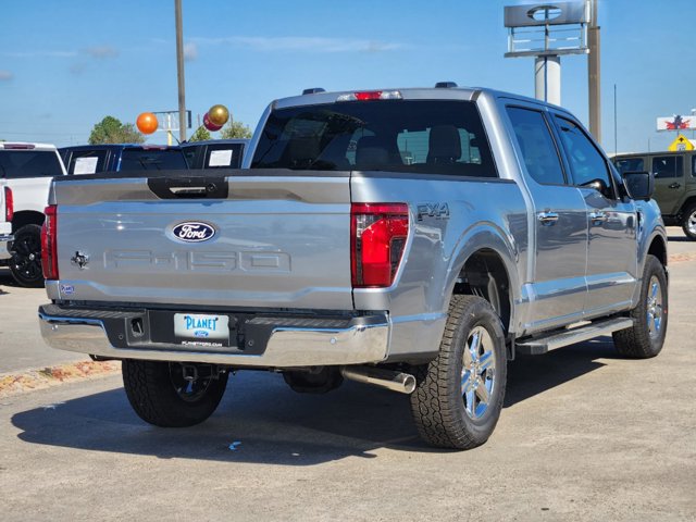 2024 Ford F-150 XLT 4