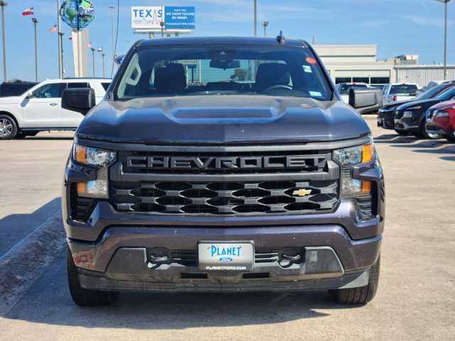 2022 Chevrolet Silverado 1500 Custom 2