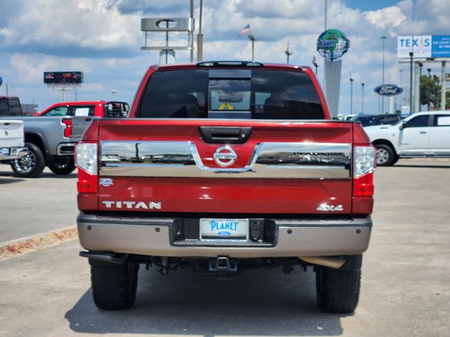 2018 Nissan Titan Platinum Reserve 5