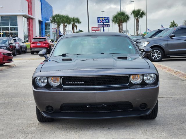 2014 Dodge Challenger SXT 2