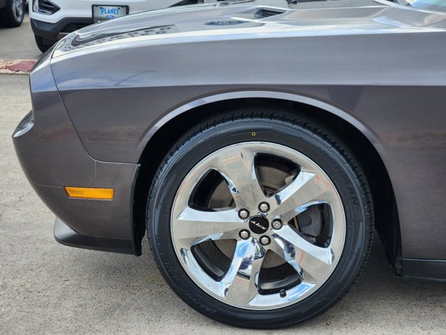 2014 Dodge Challenger SXT 7