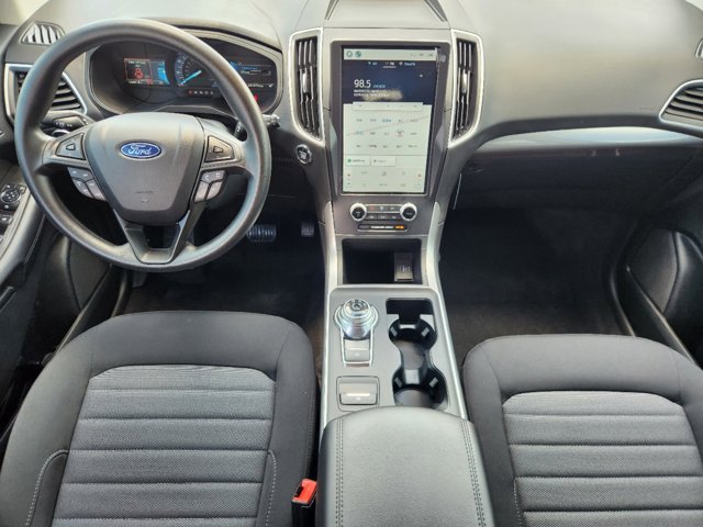 2024 Ford Edge SE 18