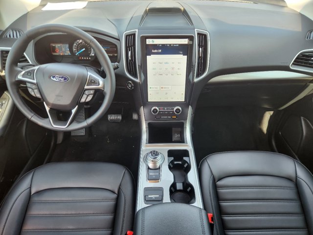 2024 Ford Edge SEL 19