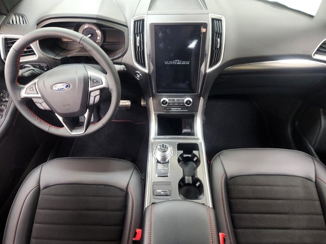 2024 Ford Edge ST-Line 20