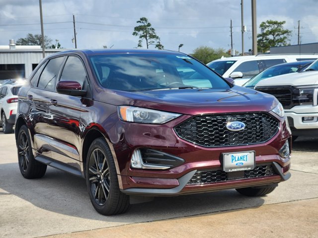 2024 Ford Edge ST-Line 2