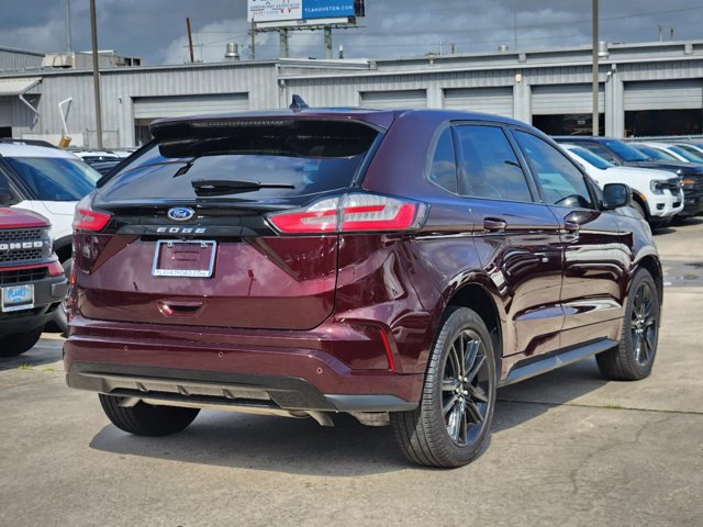 2024 Ford Edge ST-Line 4