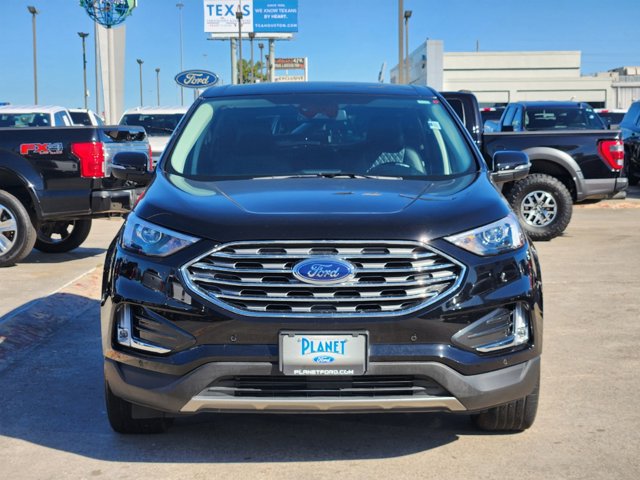 2023 Ford Edge Titanium 2