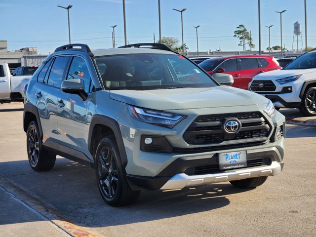 2022 Toyota RAV4 Adventure 3