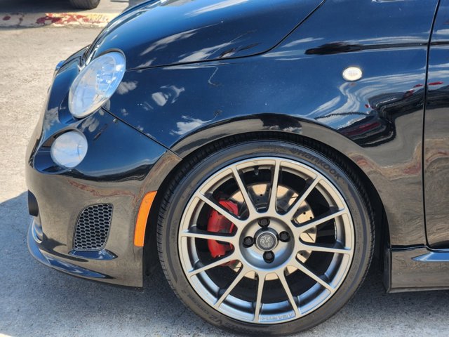 2015 FIAT 500 Abarth 7