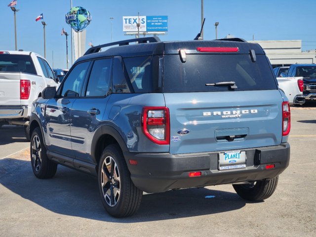 2024 Ford Bronco Sport Outer Banks 3