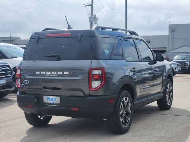 2024 Ford Bronco Sport Outer Banks 3