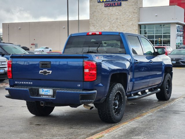 2017 Chevrolet Silverado 1500 LT 4